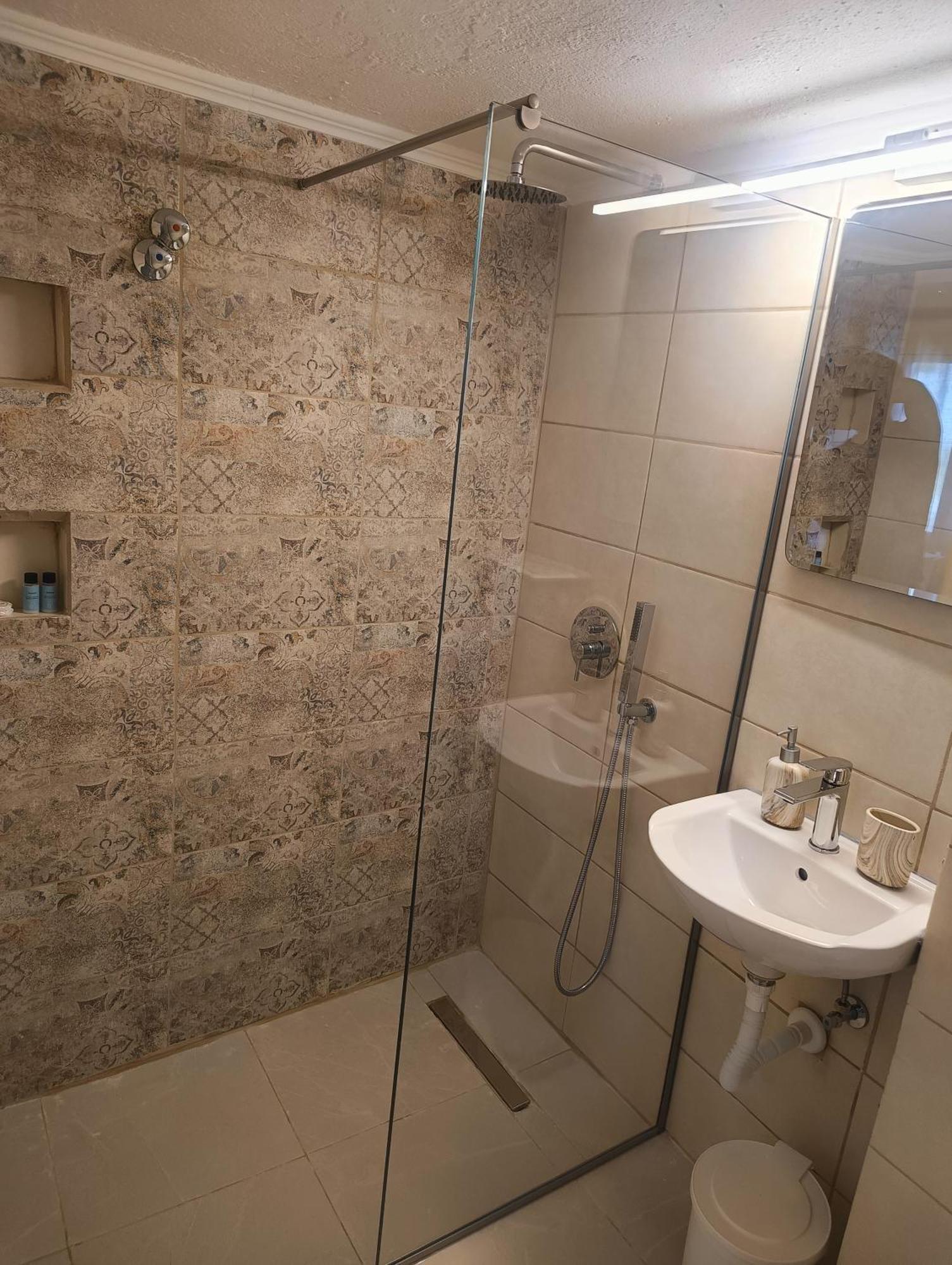 Galini Apartments Bali  Ngoại thất bức ảnh